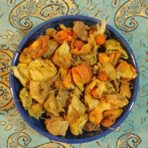 عروس پشت پرده